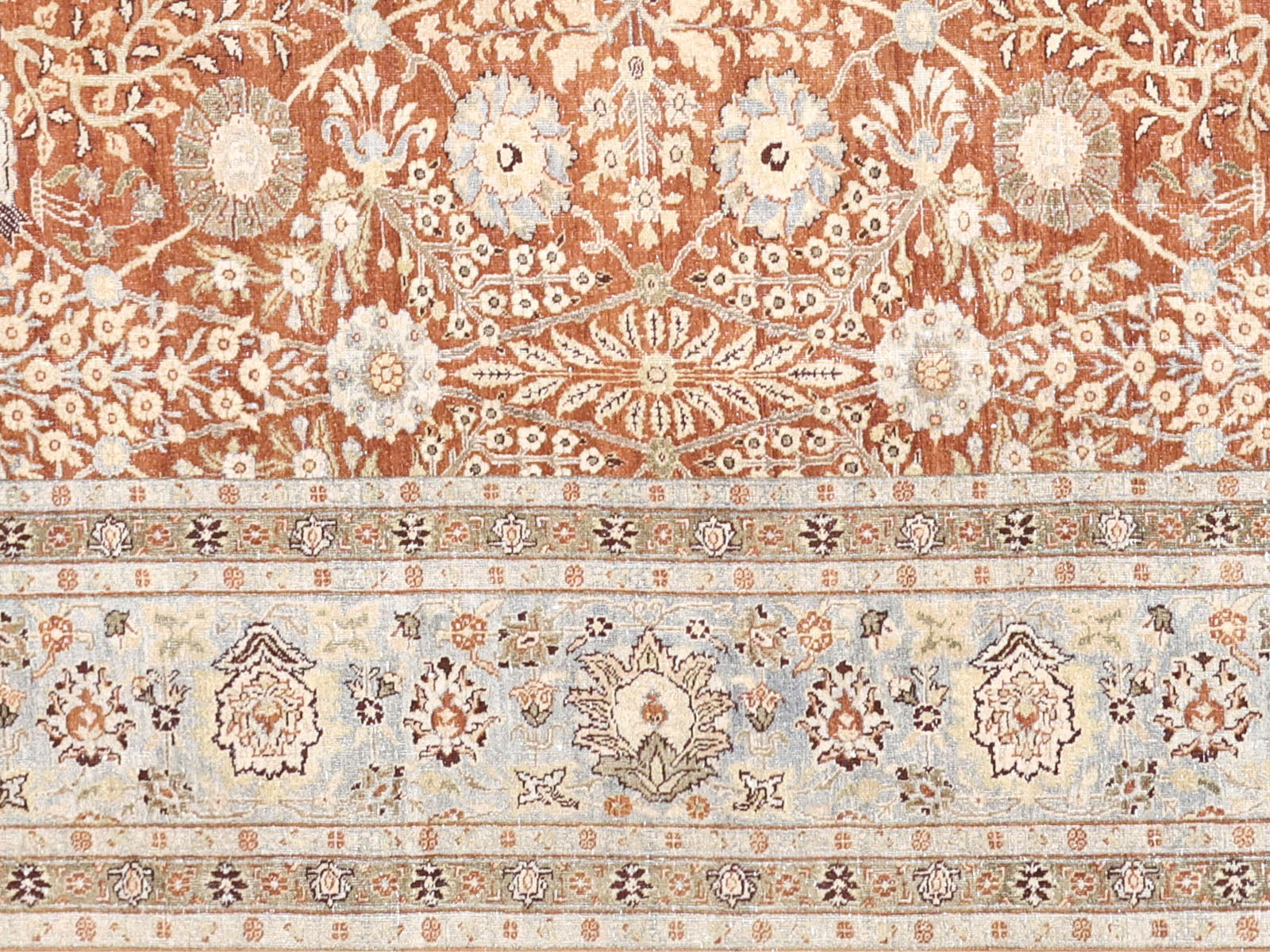 Semi Antique Persian Tabriz Rug - 9'10" x 14'7" - 240205
