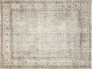 Semi Antique Persian Tabriz Rug - 7'9" x 10'3" - 240206