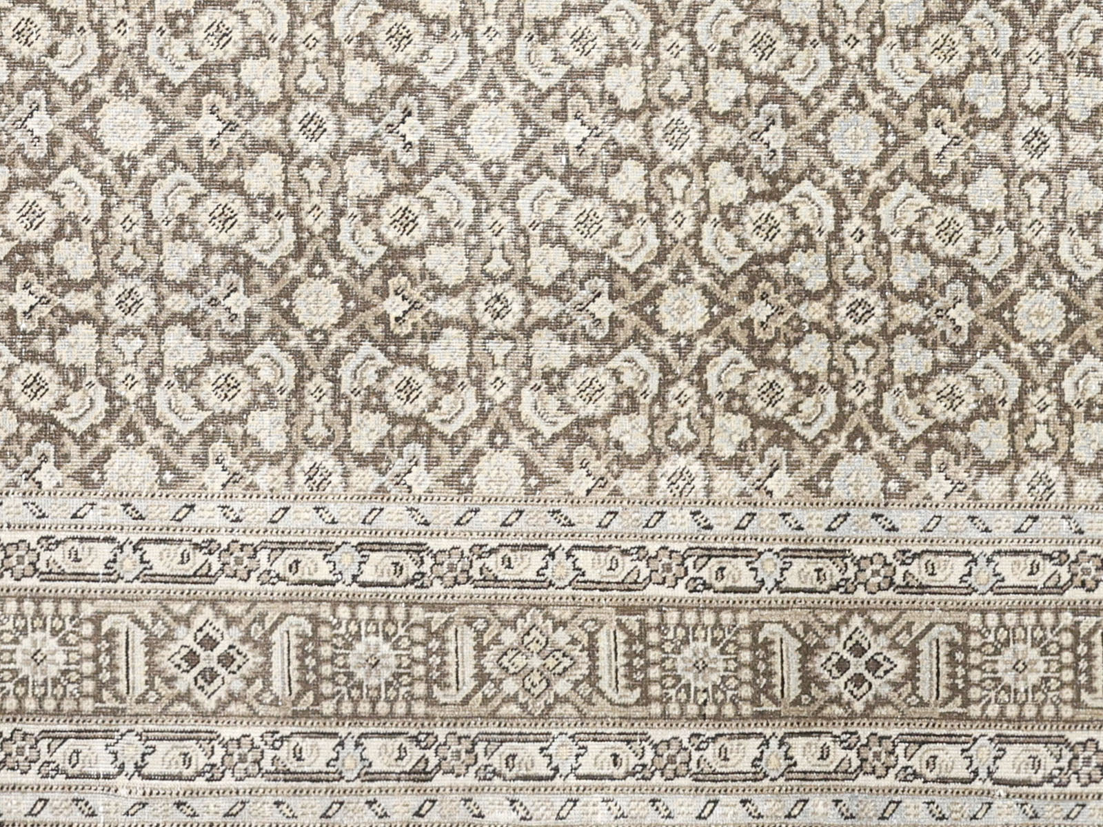 Semi Antique Persian Tabriz Rug - 6'4" x 9'6" - 240210