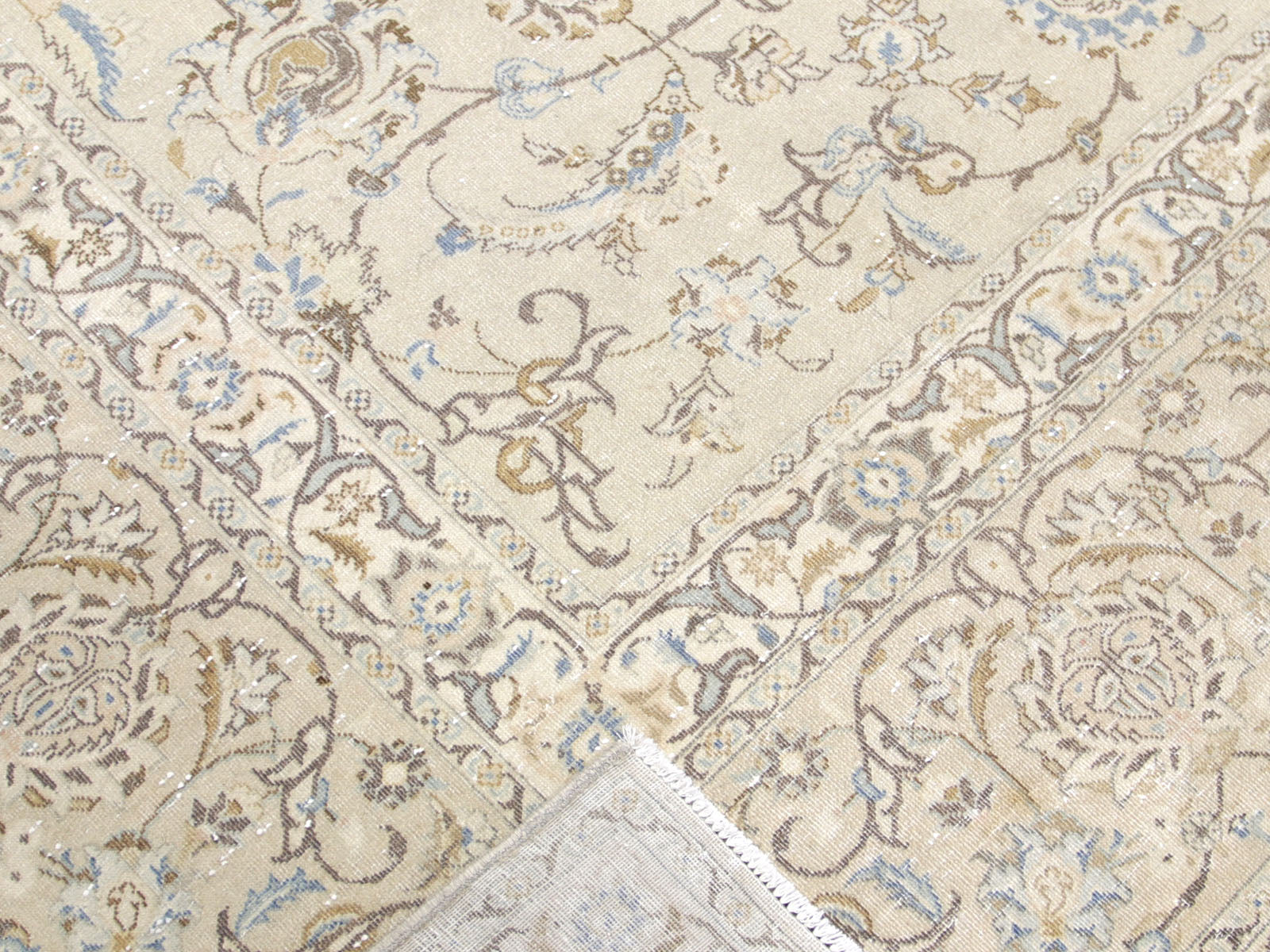 Vintage Persian Tabriz Rug - 10'4" x 14'6" - 240296