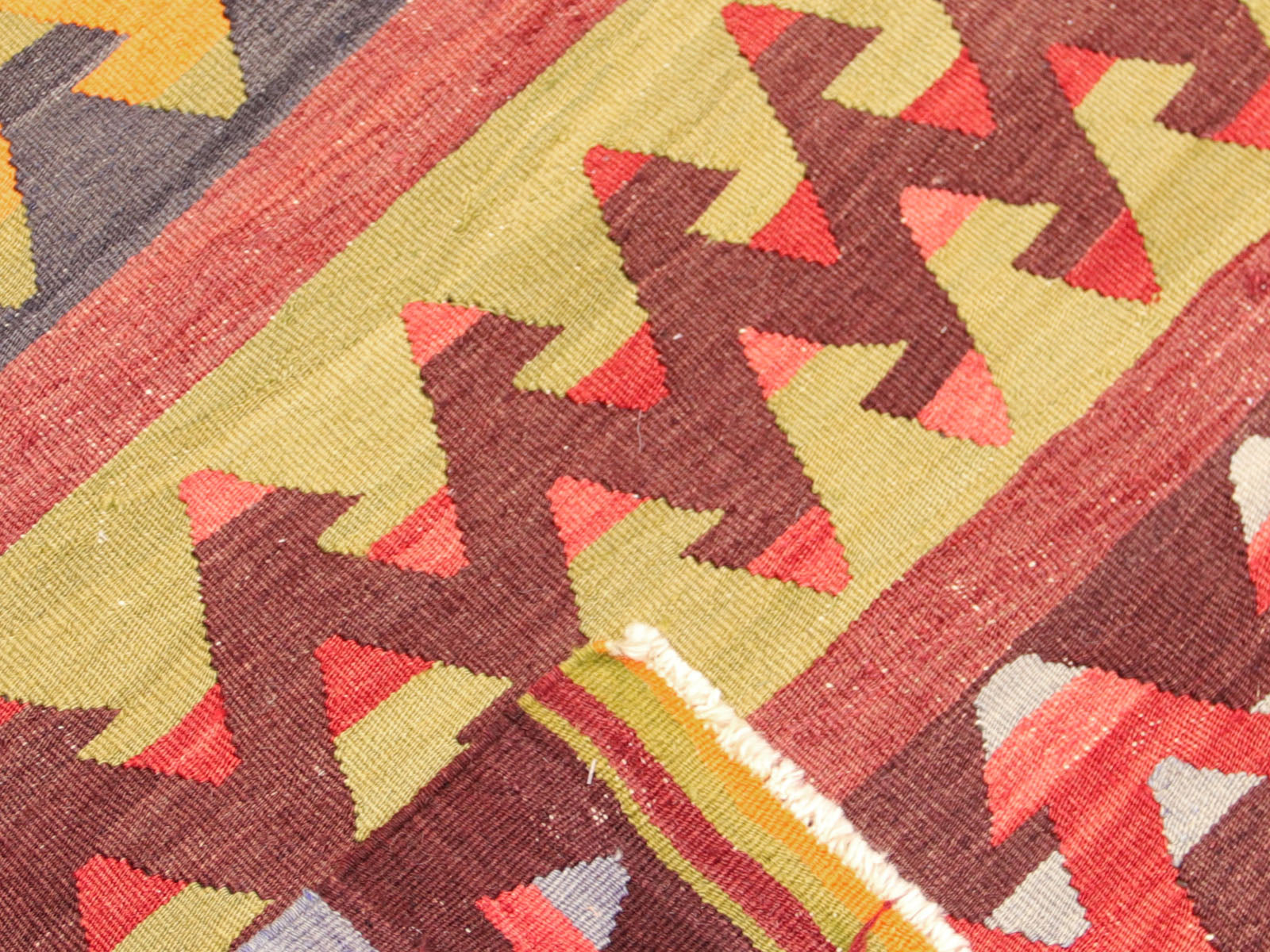 Vintage Turkish Kilim Rug - 2'9" x 9'6"