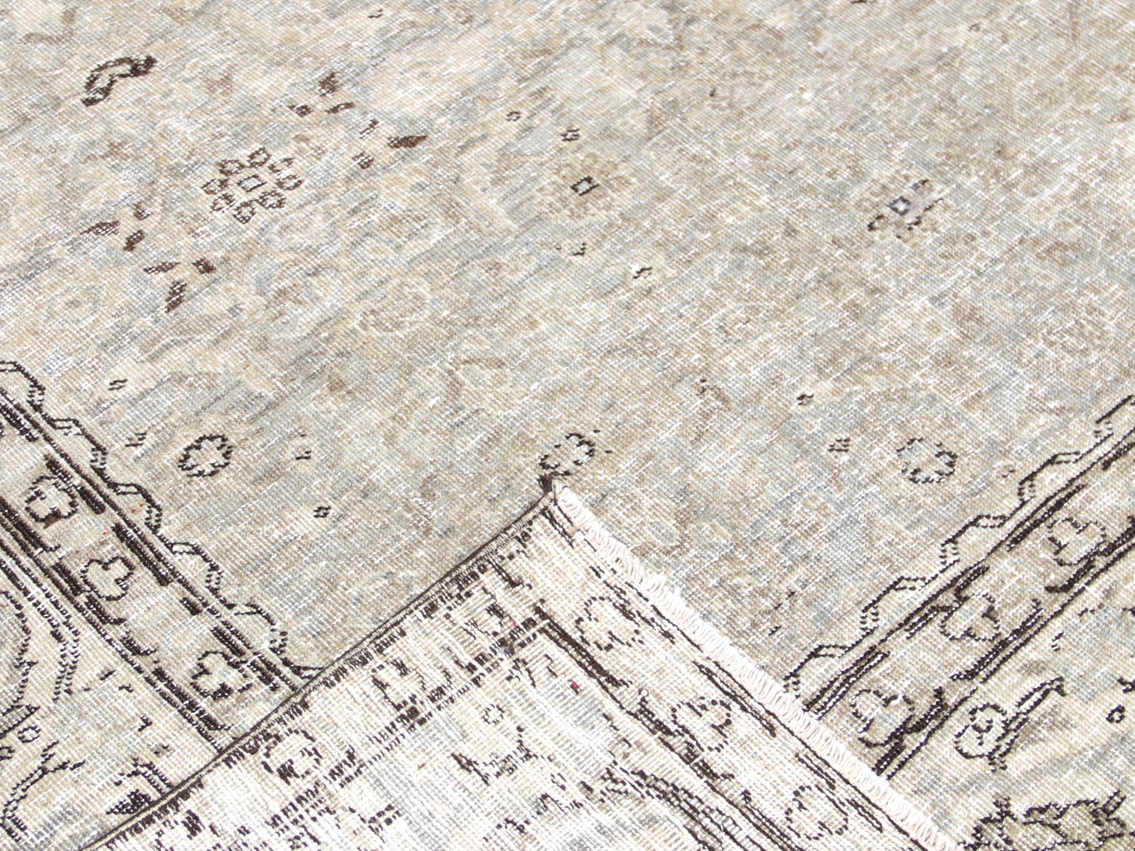 Antique Persian Tabriz Rug - 7'8" x 10'2"