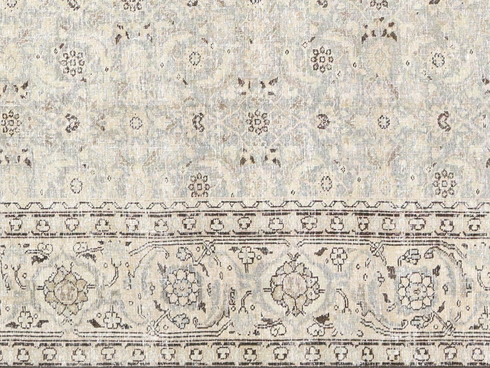 Antique Persian Tabriz Rug - 7'8" x 10'2"
