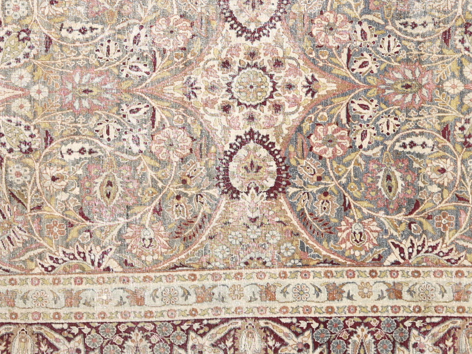 Antique Persian Yazd Rug - 9'7" x 14'7" - 260003