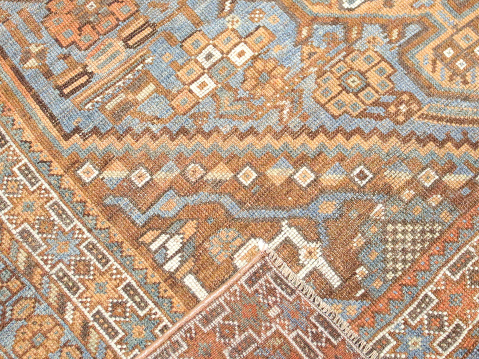 Antique Persian Shiraz Rug - 5'4" x 6'11" - 260042