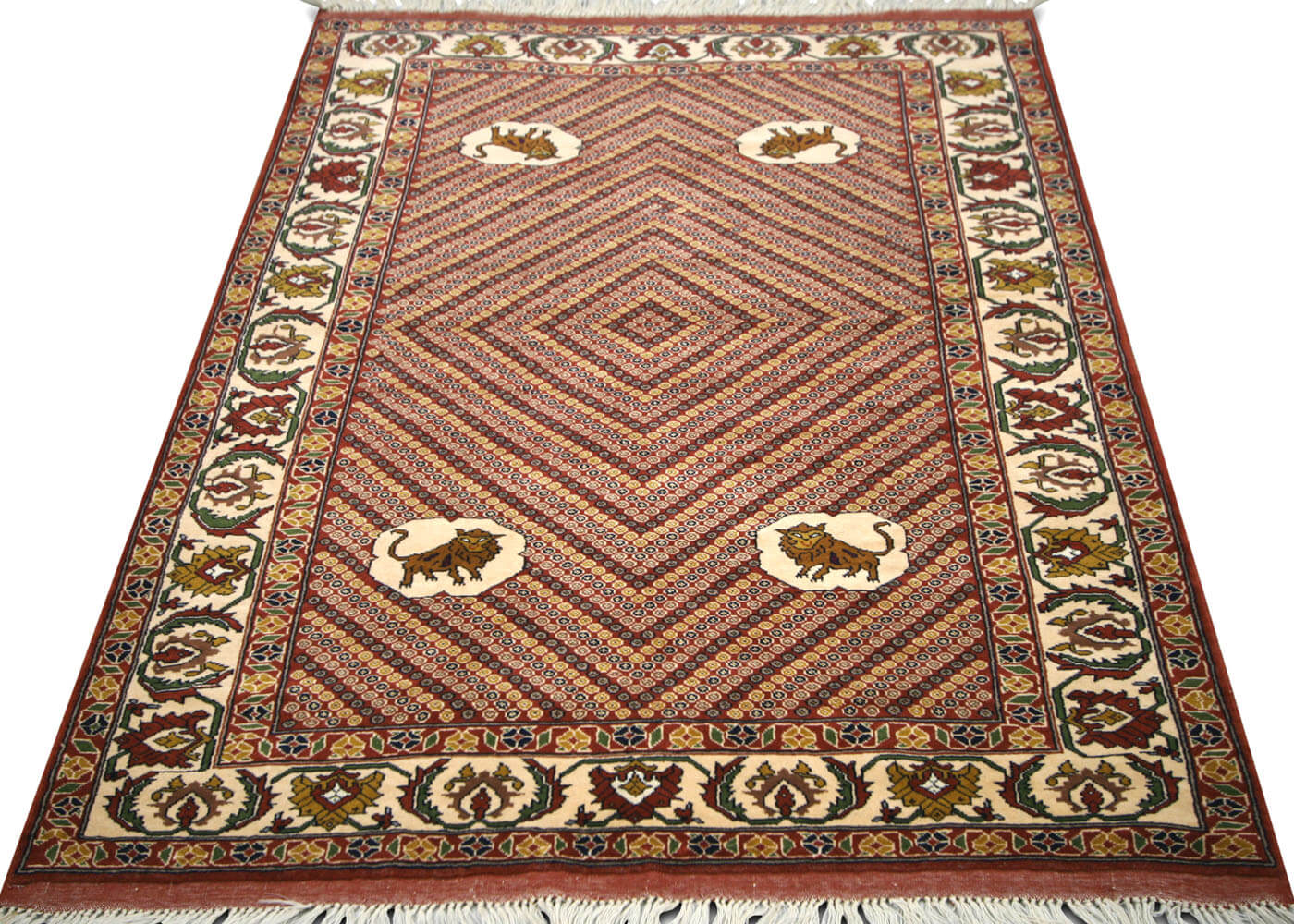 Vintage Persian Shiraz Rug - 4' x 6' - 920131