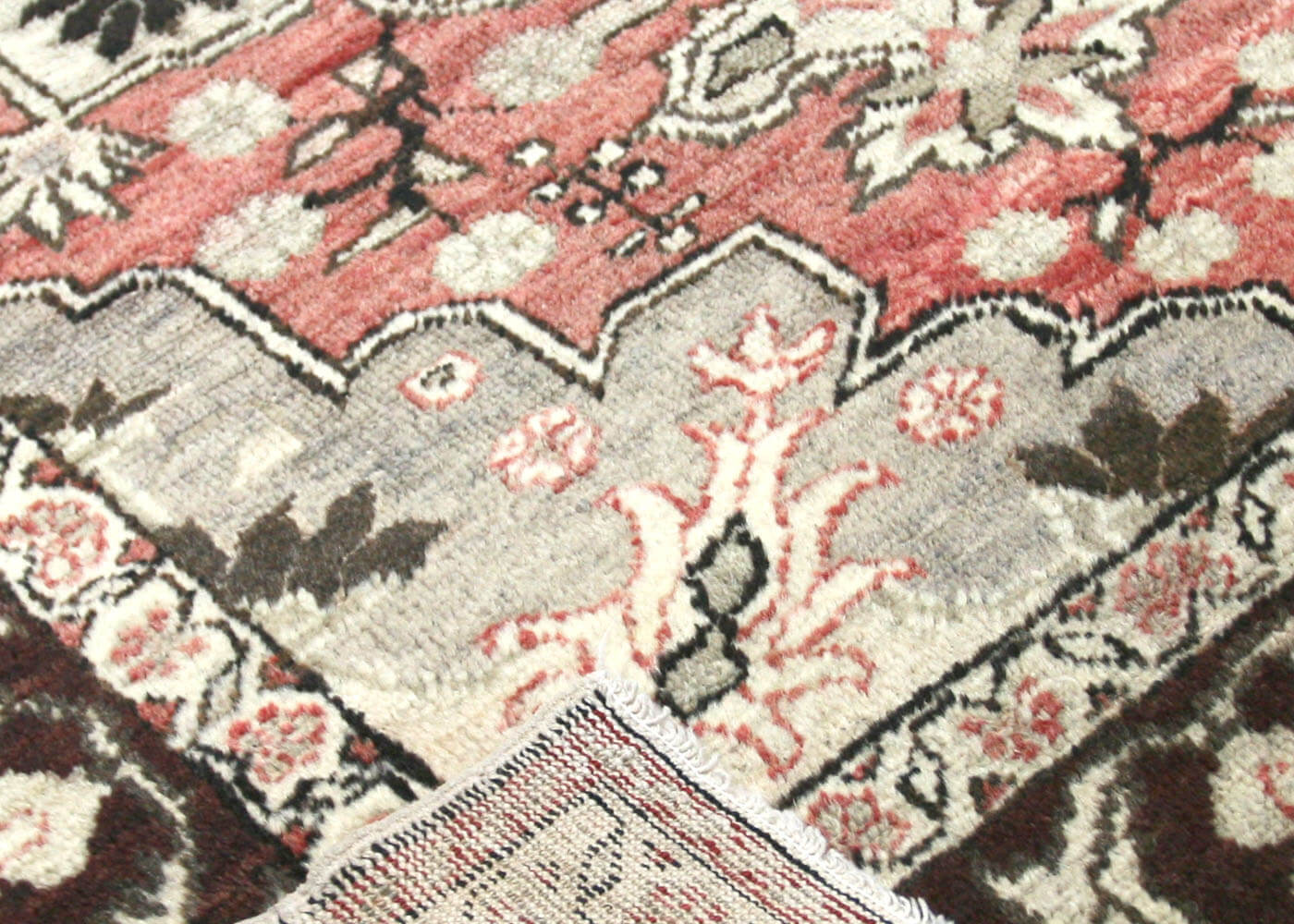 Vintage Turkish Oushak Rug - 3'10" x 5'11"
