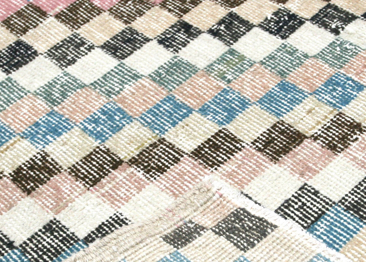 Vintage Turkish Mid-Century-Modern Rug - 5'3" x 9'5"