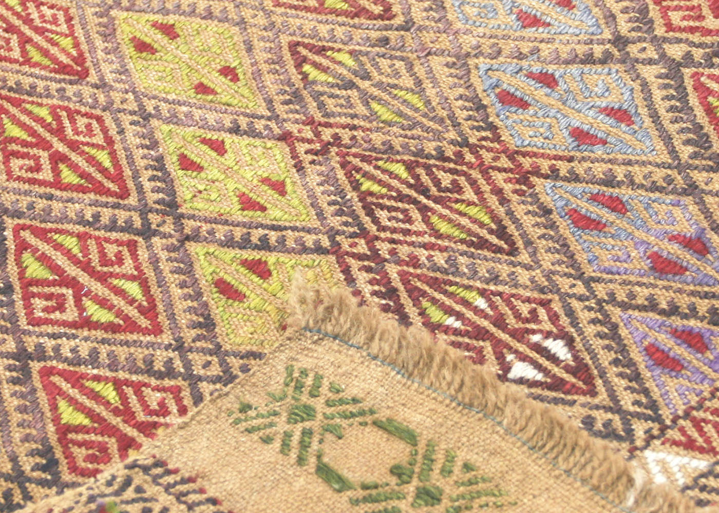 Vintage Turkish Kilim - 4'2" x 5'6"