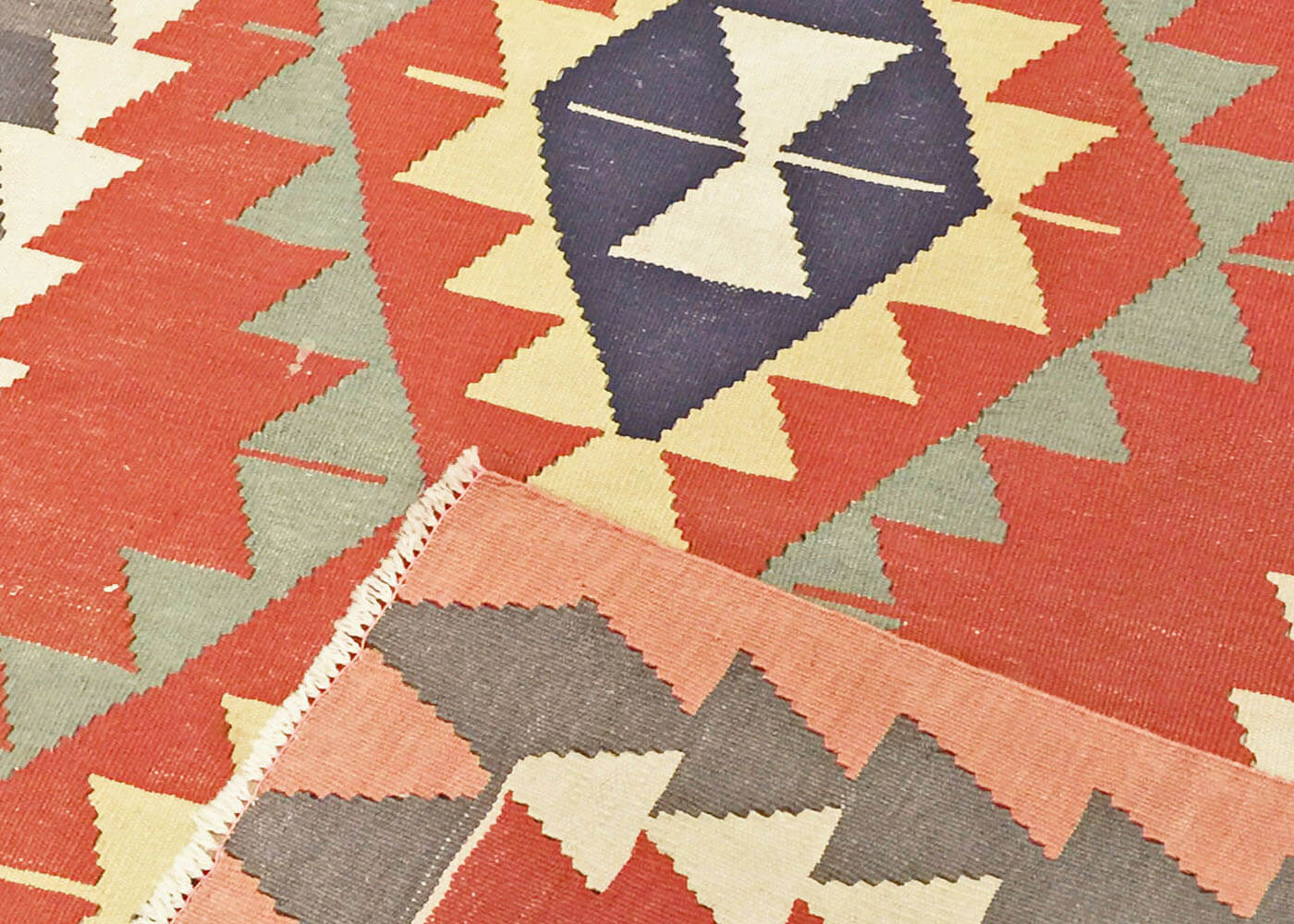 Vintage Turkish Kilim - 3' x 3'10"