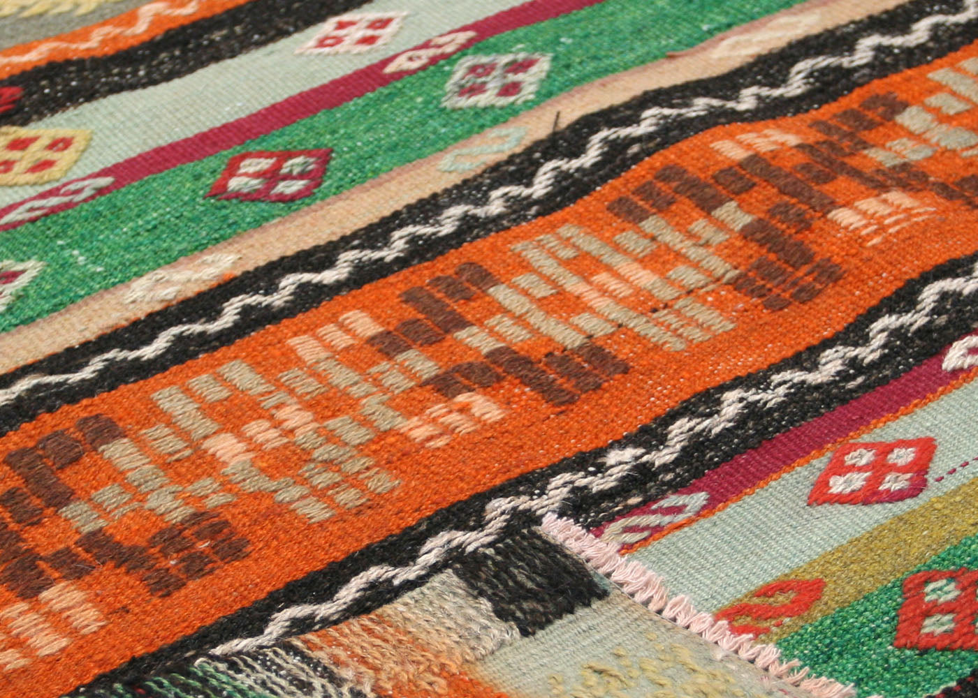 Vintage Turkish Kilim - 5'1" x 6'