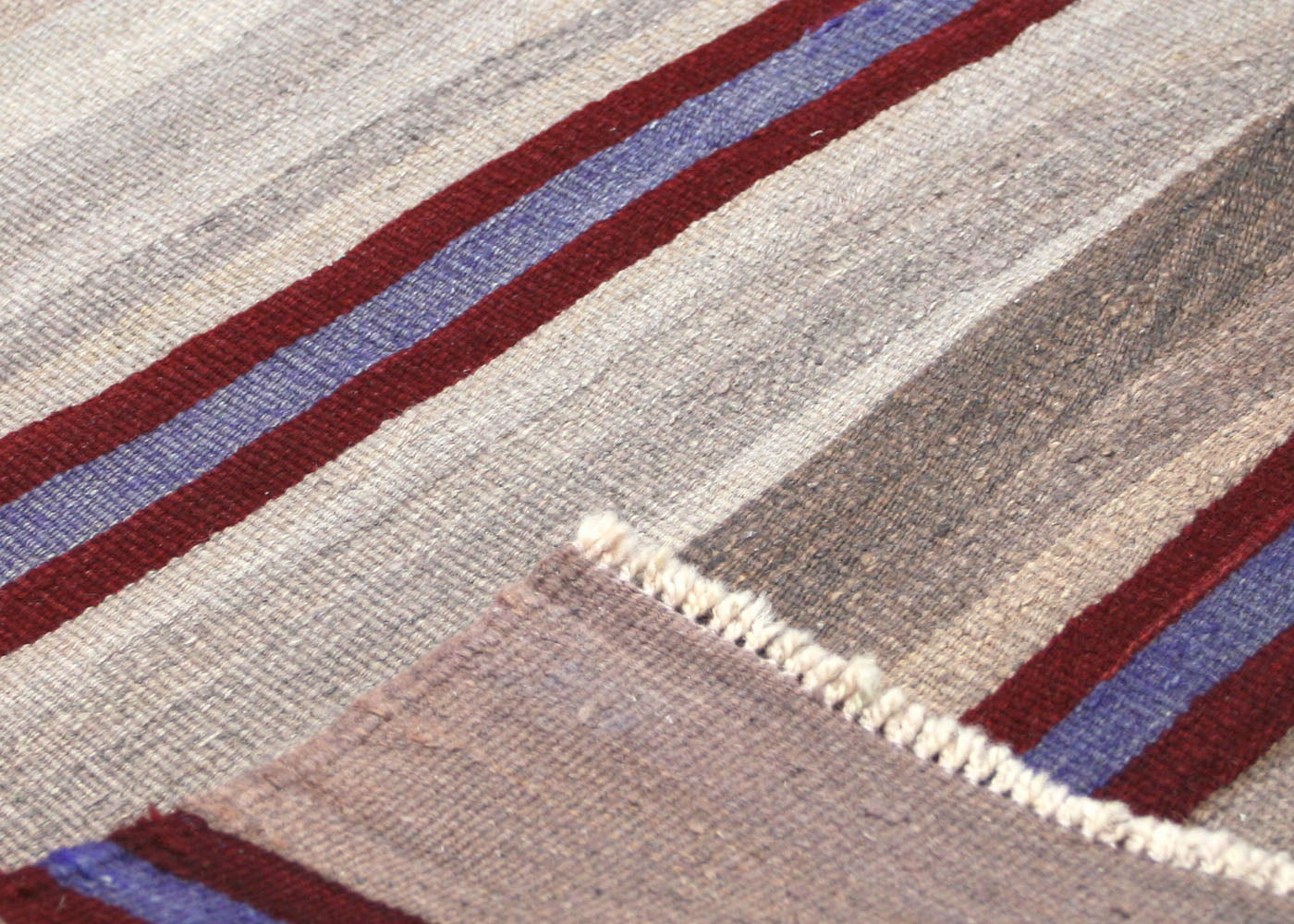 Vintage Turkish Kilim - 3'7" x 5'7"