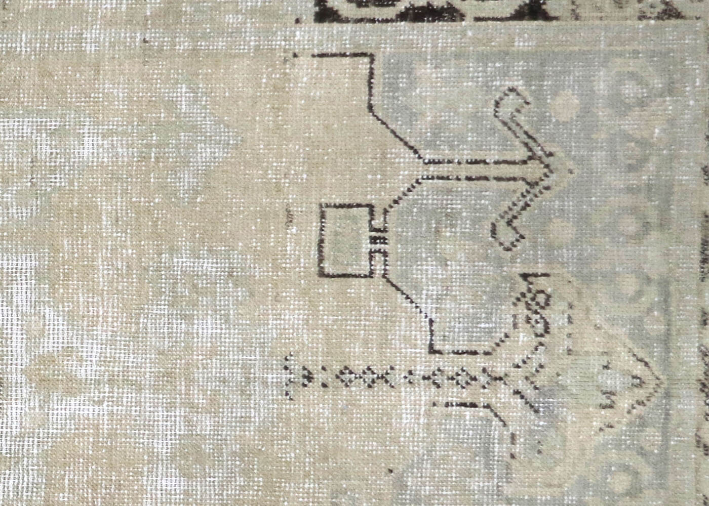 Vintage Turkish Oushak Rug - 4'7" x 7'11"