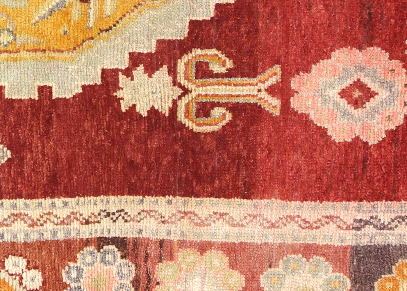 Vintage Turkish Oushak Rug - 5'1" x 9'6"