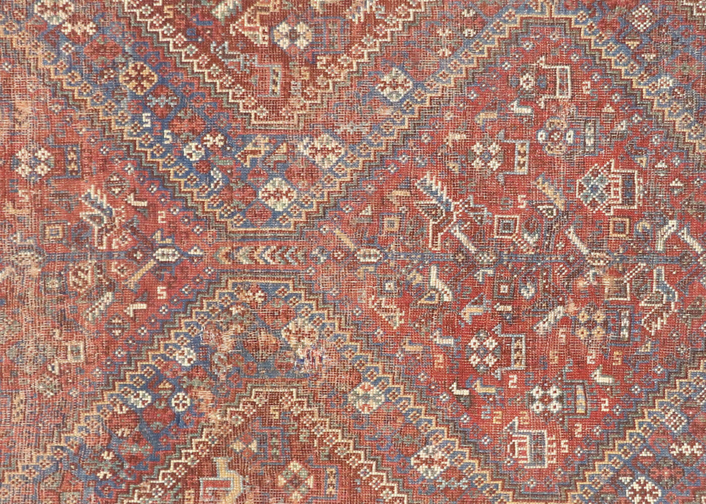 Semi Antique Persian Shiraz Rug - 6'1" x 9'5"