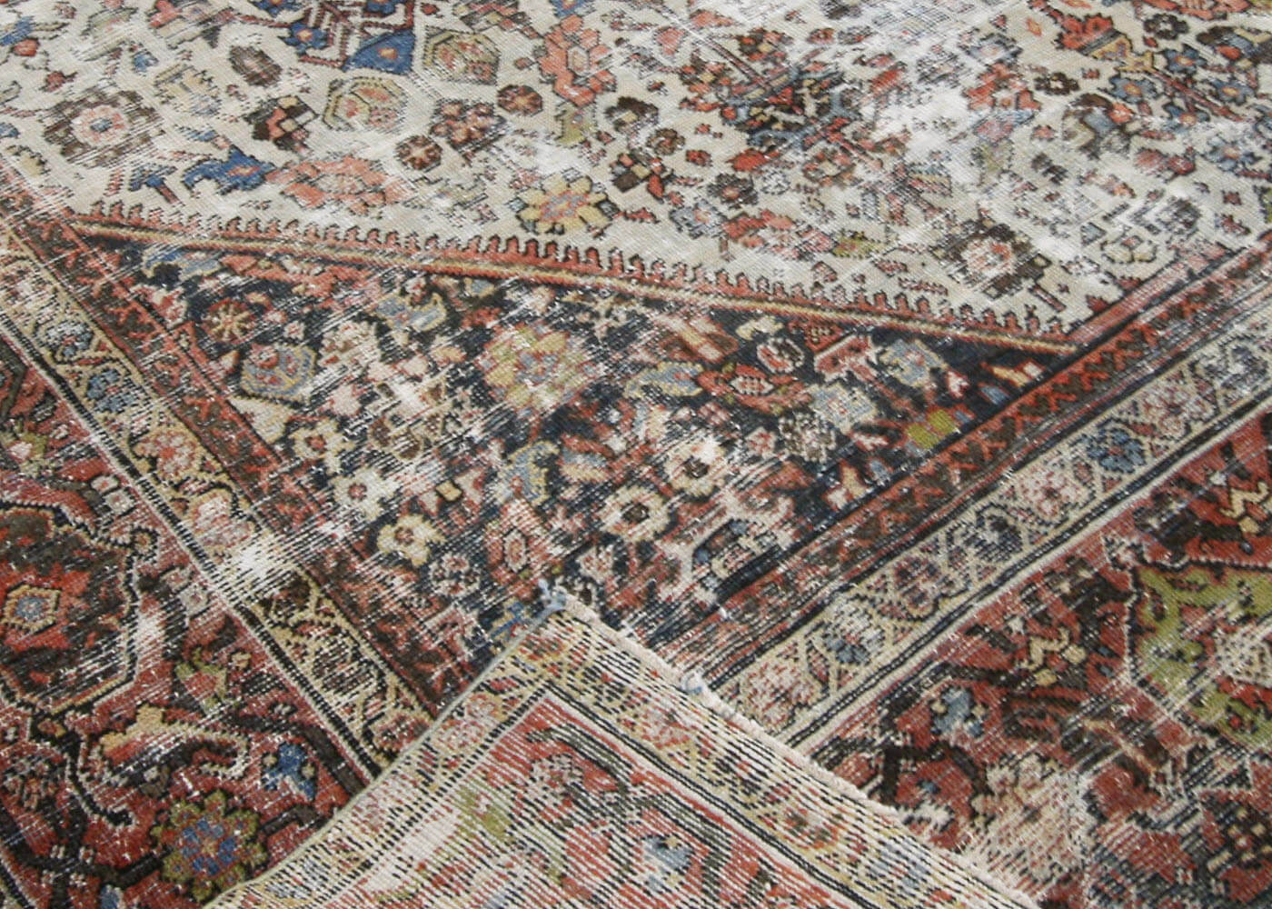 Semi Antique Persian Mahal Rug - 8'9" x 12'5"