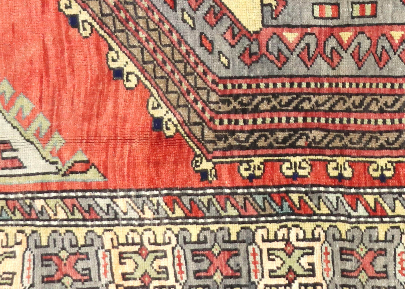 Vintage Turkish Oushak Rug - 4'1" x 5'7"