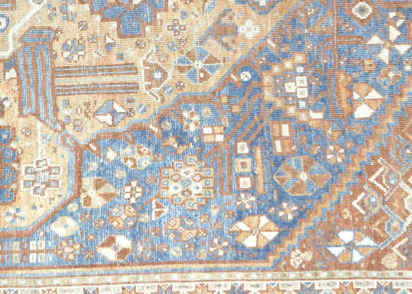 Semi Antique Persian Shiraz Rug - 7' x 9'11"