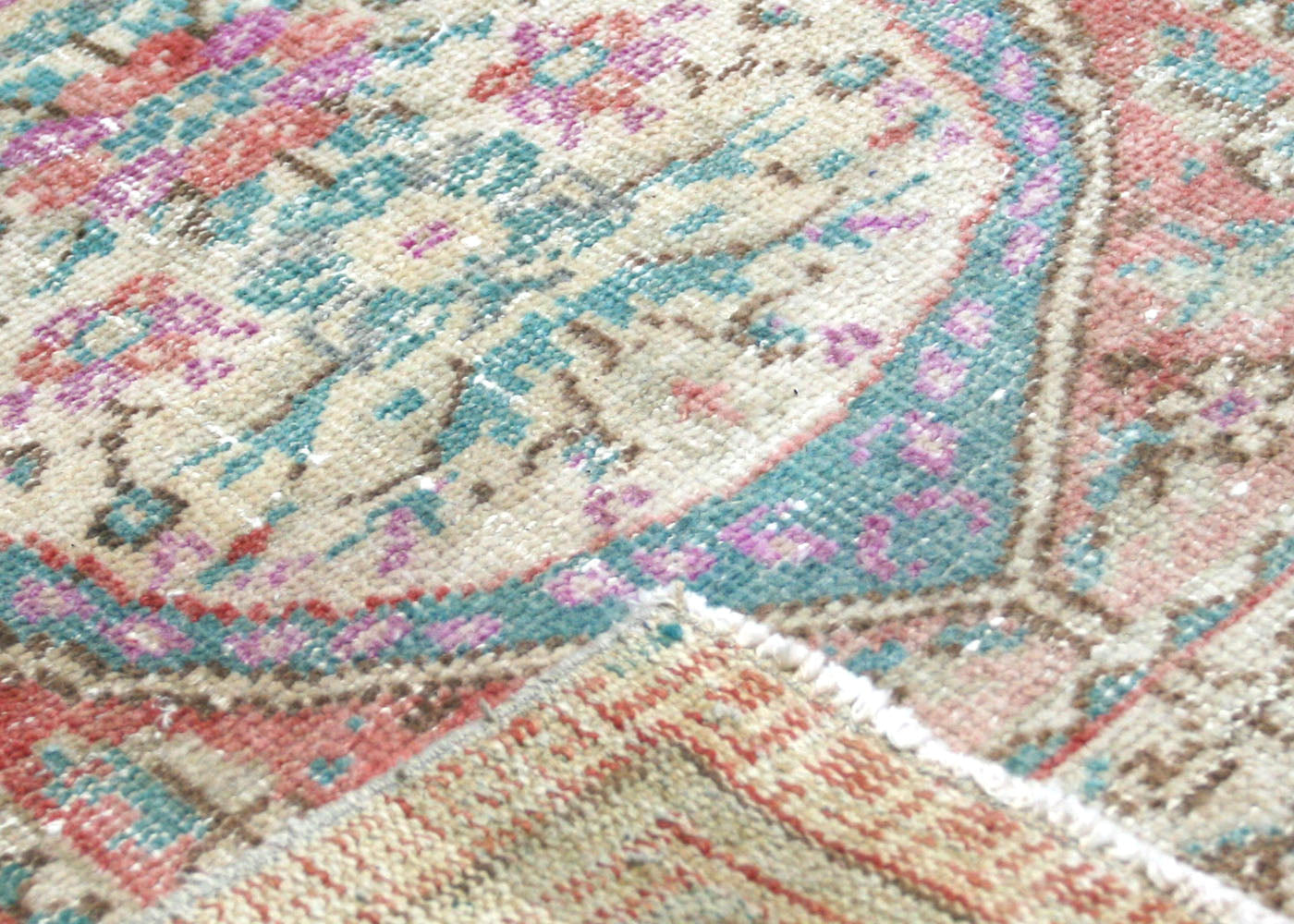 Vintage Turkish Oushak Rug - 2'8" x 4'1"