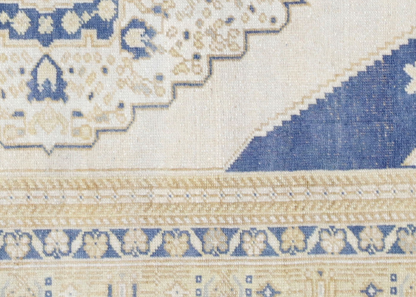 Vintage Turkish Oushak Rug - 4' x 6'8"