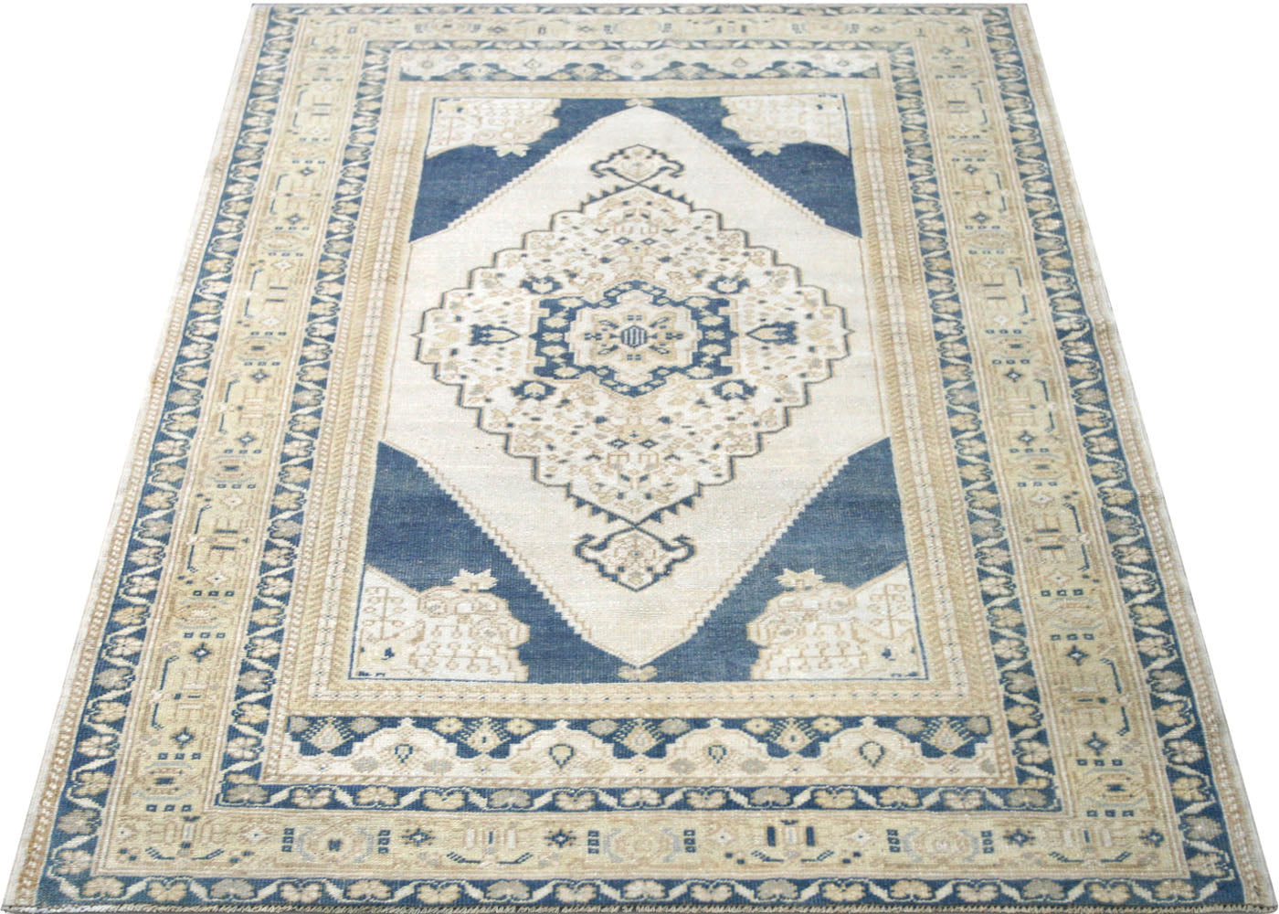 Vintage Turkish Oushak Rug - 4' x 6'8"