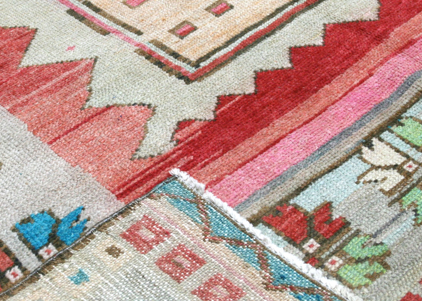 Vintage Turkish Oushak Rug - 4'10" x 8'10"
