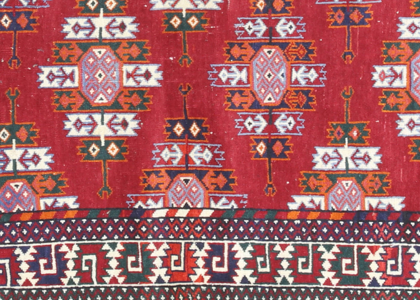 Semi Antique Turkoman Tekke Rug - 4' x 6'